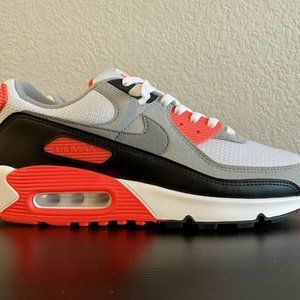 NWT Nike Air Max 90 Infrared 2020